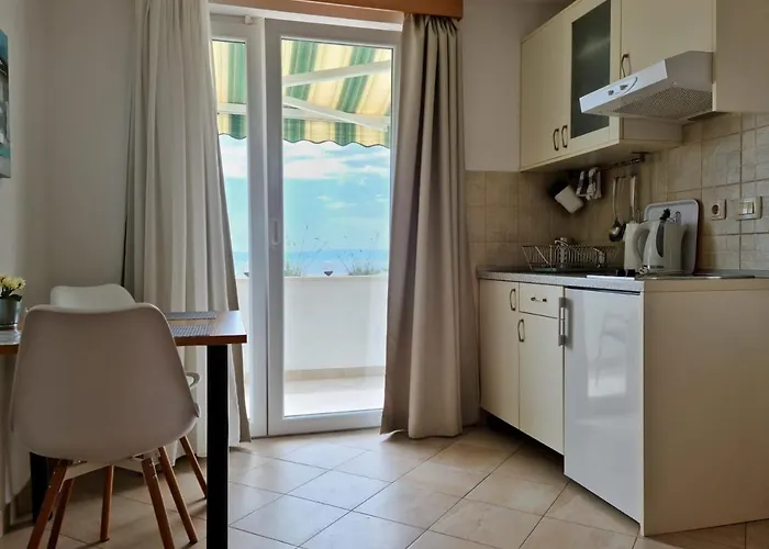 Lejlighed New With Sea View