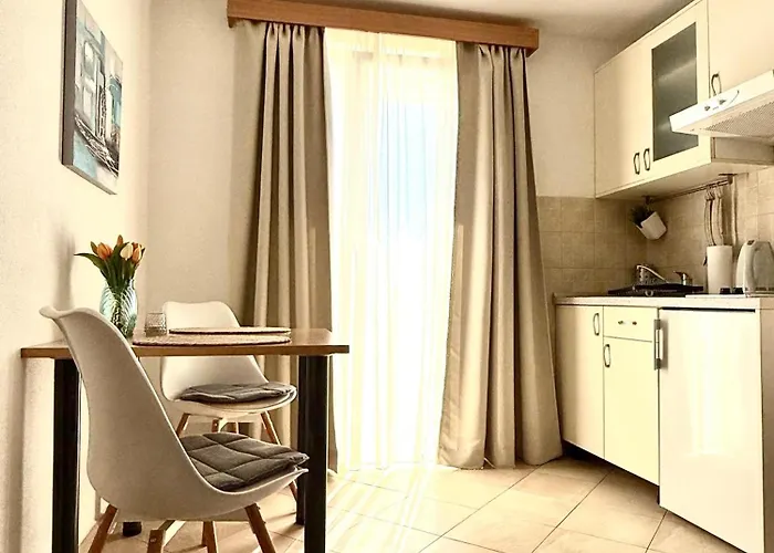 New With Sea View Lejlighed