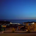 Apartment New With Sea View *