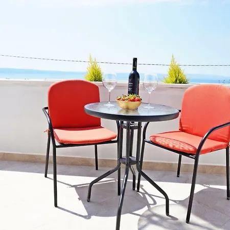 Διαμέρισμα New With Sea View Μακάρσκα