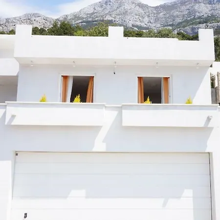 Lägenhet New With Sea View